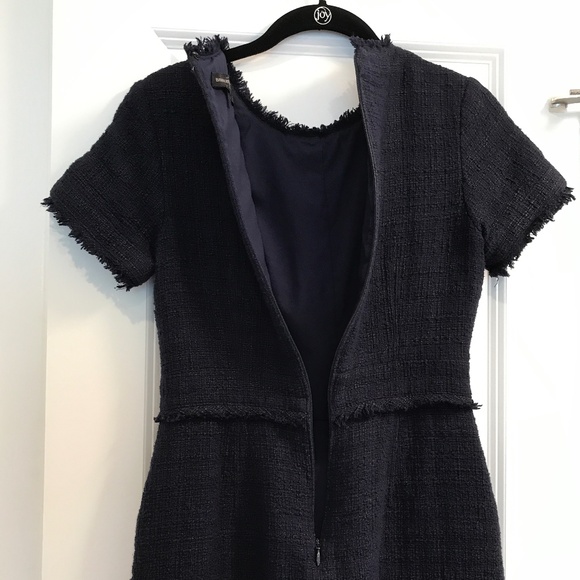 Banana Republic Textured Shortsleeve Dress - Picture 5 of 6